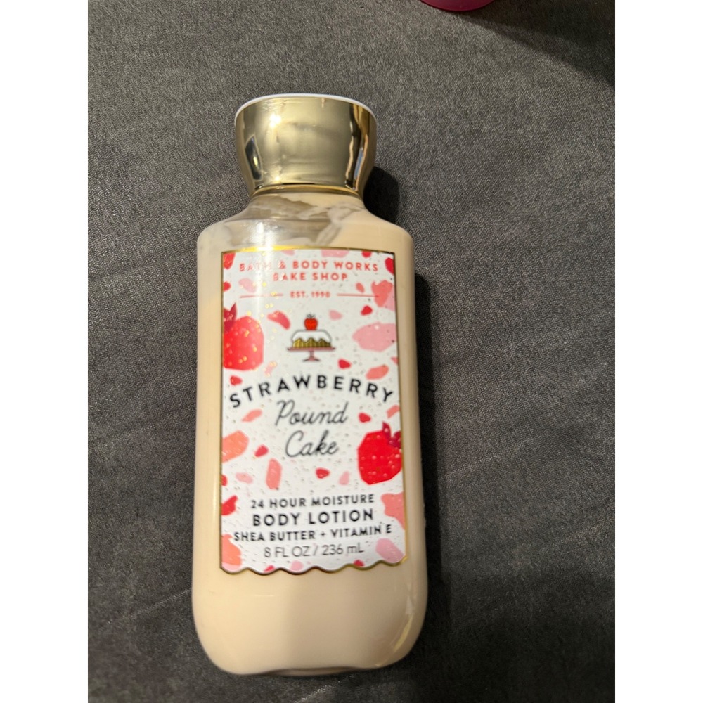 Bath & Body Works Strawberry Pound Cake Body Lotion 8oz Bake Shop 80% full - Picture 3 of 3